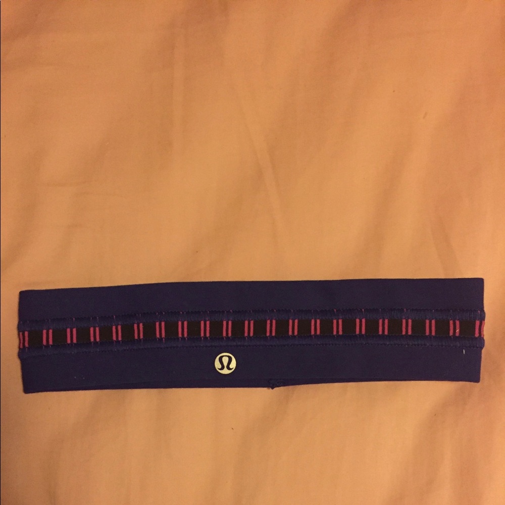 Lululemon swiftly headband